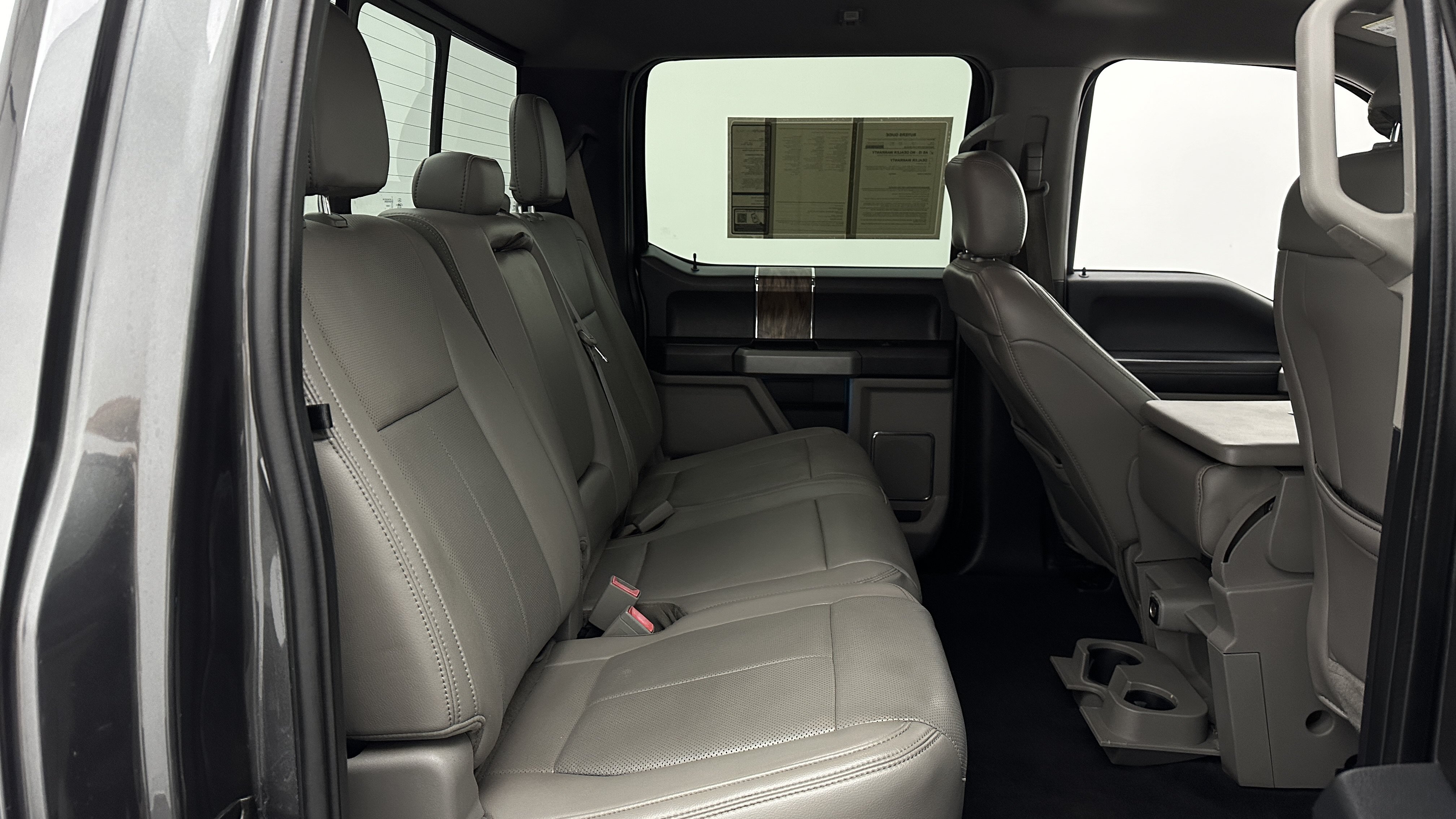 Used 2018 Ford F150 Lariat RWD image 28