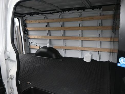 Used 2023 Chevrolet Express 2500 w/ Driver Convenience Package image 24