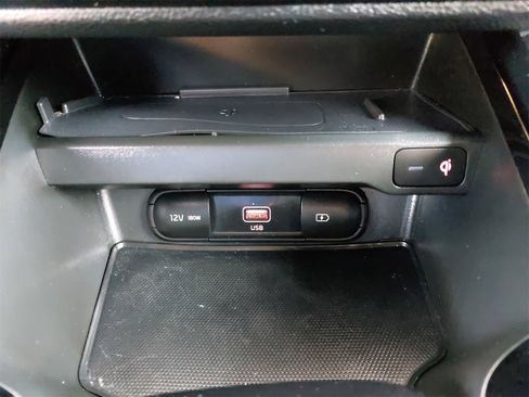 Certified 2022 Kia Soul GT-Line image 29