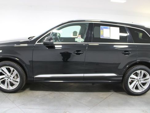 Used 2023 Audi Q7 3.0T Premium Plus image 6