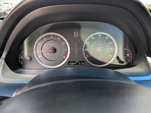 Used 2011 Honda Accord EX-L image 16