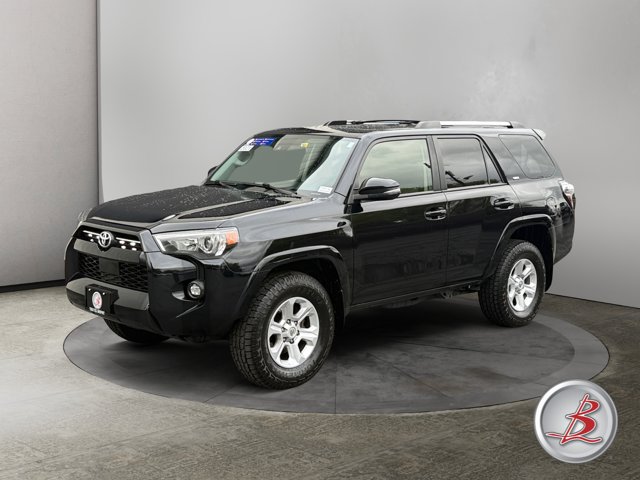 Used 2021 Toyota 4Runner SR5 Premium w/ Moonroof Package AWD/4WD image 3