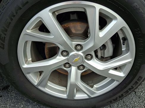 Certified 2021 Chevrolet Equinox Premier AWD/4WD image 8