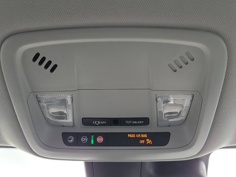 Used 2024 Chevrolet Malibu LT FWD image 29