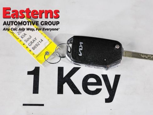 Used 2023 Kia Soul LX w/ Option Group 015 FWD image 25
