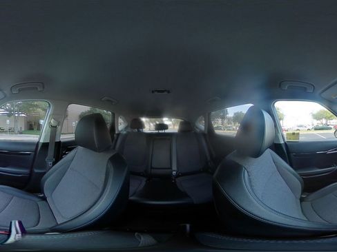 Used 2025 Kia Seltos S image 41