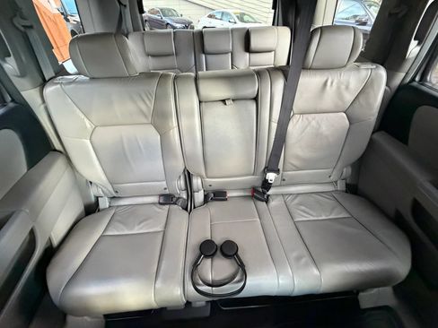 Used 2011 Honda Pilot Touring image 35