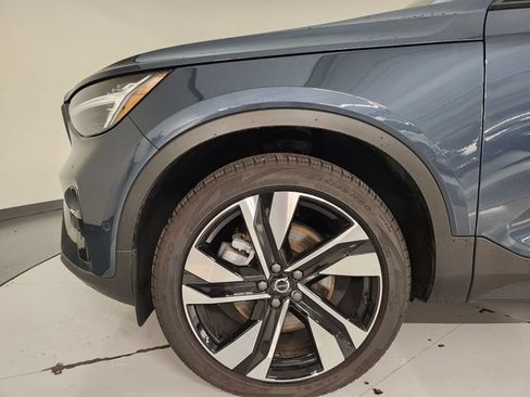 Used 2026 Volvo XC40 B5 Ultra w/ Protection Package Premier AWD/4WD image 11