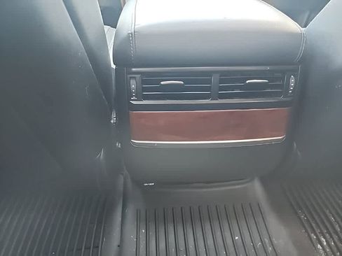 Used 2021 Lexus LX 570 4WD w/ Luxury Package image 20