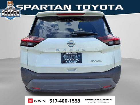 Used 2021 Nissan Rogue SV AWD/4WD image 8