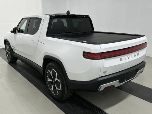 Used 2022 Rivian R1T Launch Edition AWD/4WD image 3