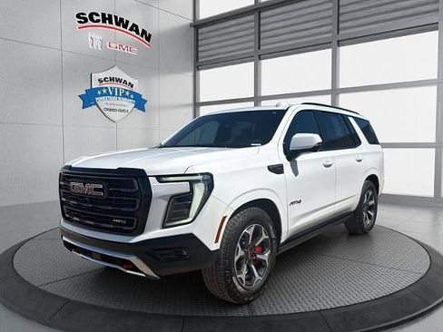 Used 2025 GMC Yukon AT4 Ultimate w/ LPO, Floor Liner Package AWD/4WD image 8