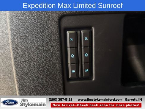 Used 2020 Ford Expedition Max Limited w/ Equipment Group 303A AWD/4WD image 42