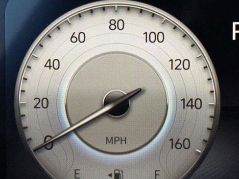 Used 2023 Hyundai Kona Limited image 30