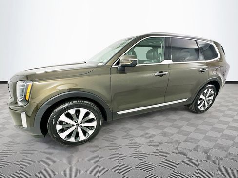 Used 2022 Kia Telluride S AWD/4WD image 6