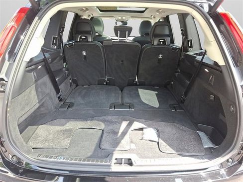 Certified 2024 Volvo XC90 B6 Plus image 27