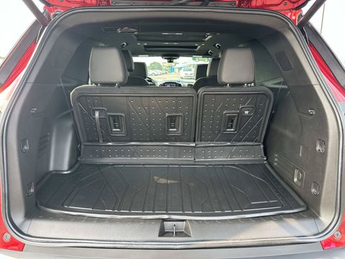 Certified 2023 Chevrolet Traverse RS w/ LPO, Floor Liner Package AWD/4WD image 9