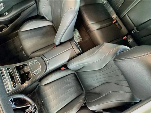Used 2022 Mercedes-Benz E 350 Sedan image 20