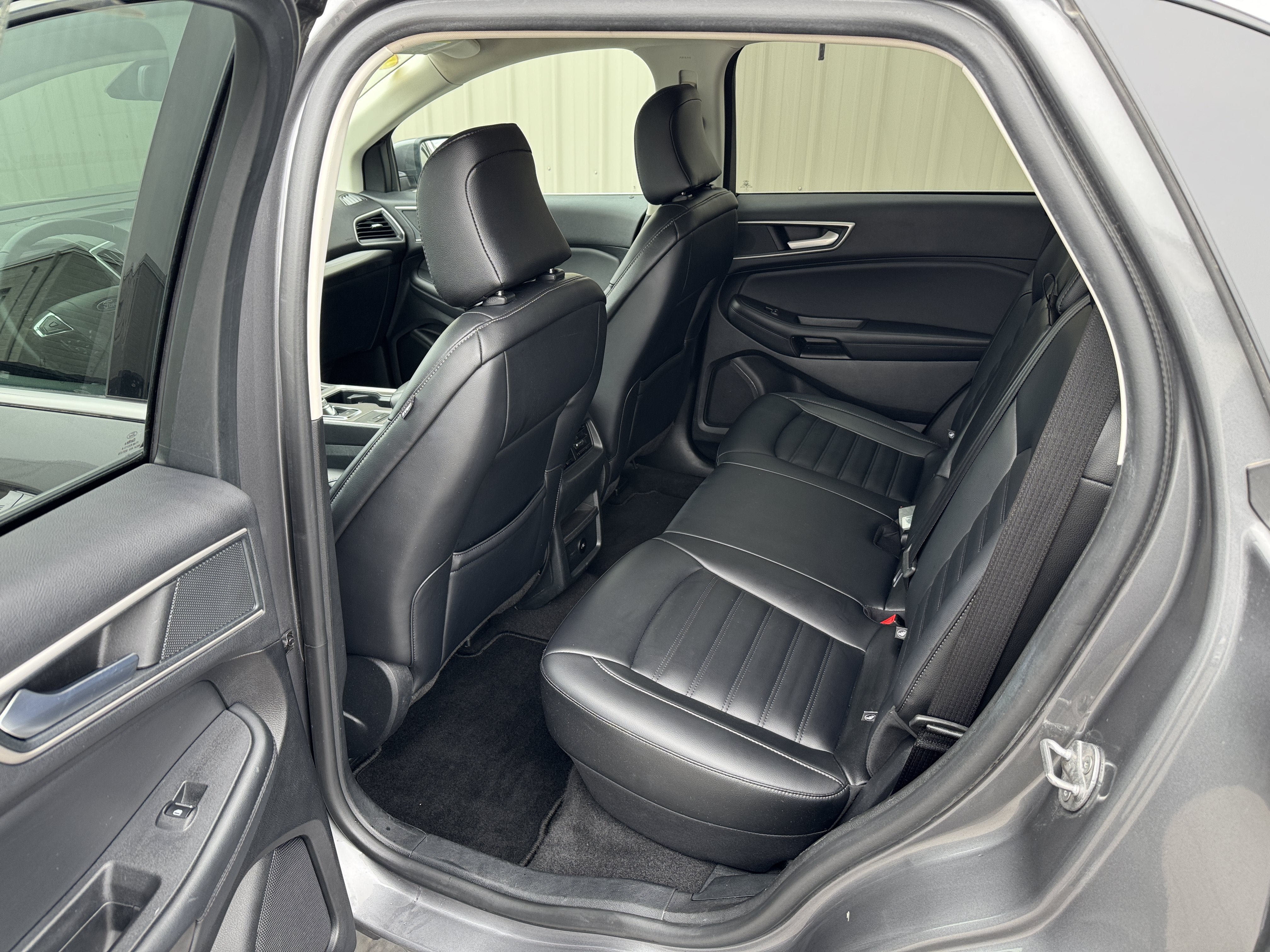 Used 2024 Ford Edge SEL AWD/4WD image 27