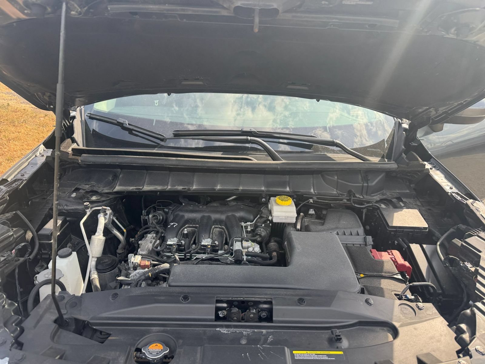 Used 2025 Nissan Pathfinder SV AWD/4WD image 34