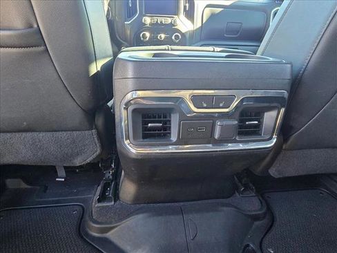 Used 2021 GMC Sierra 1500 SLT image 16