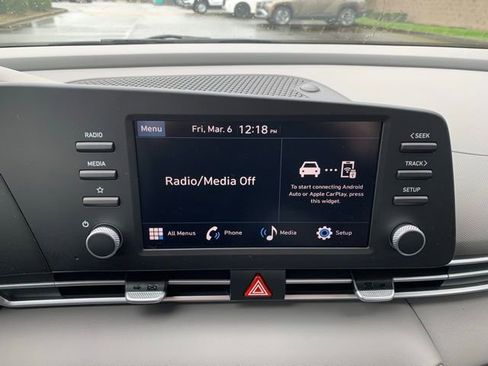 New 2026 Hyundai Elantra SE FWD image 13