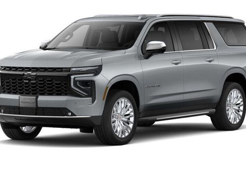 New 2025 Chevrolet Suburban Premier w/ Sun And Tow Package image 26