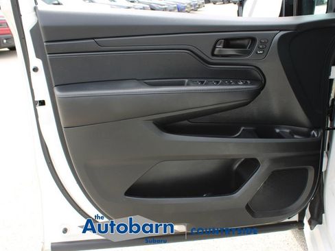 Used 2023 Honda Odyssey Sport image 7