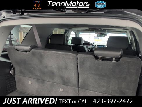 Used 2017 Chevrolet Tahoe LT image 10