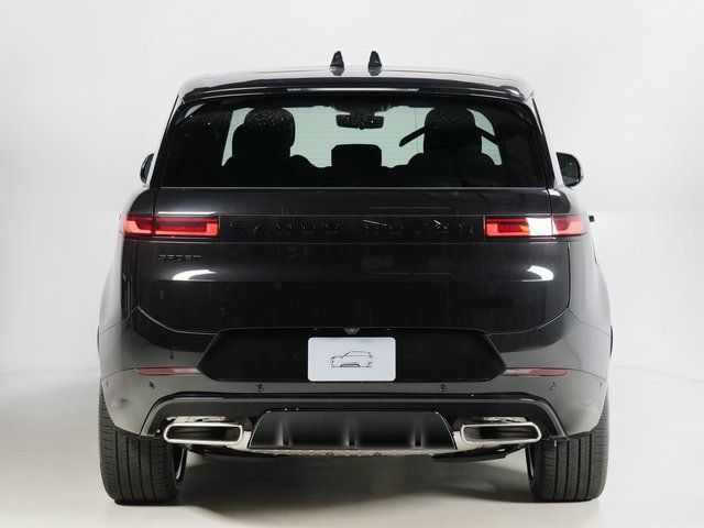New 2026 Land Rover Range Rover Sport Dynamic SE AWD/4WD image 7