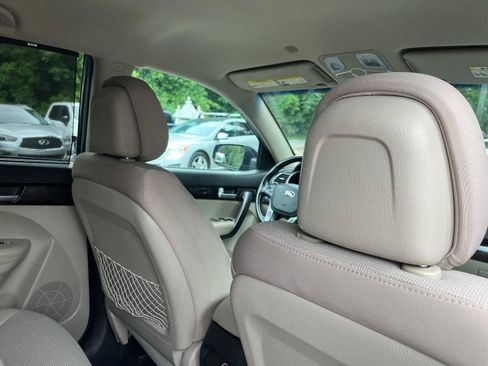 Used 2014 Kia Sorento LX FWD image 28