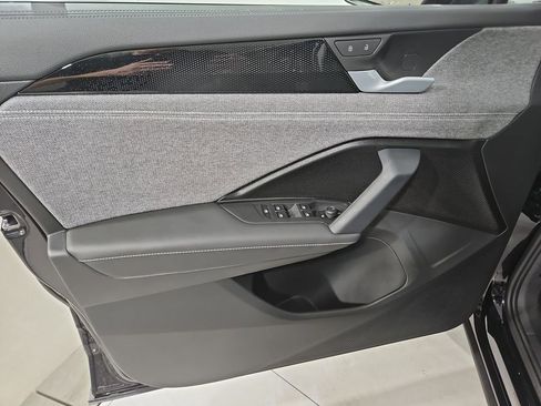 New 2026 Volkswagen Tiguan S AWD/4WD image 10
