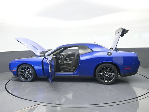 Used 2022 Dodge Challenger GT w/ Blacktop Package RWD image 65