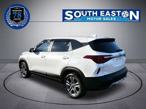 Used 2021 Kia Seltos LX image 5