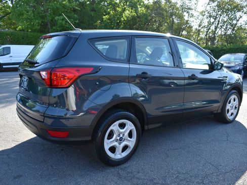 Used 2019 Ford Escape S FWD image 3