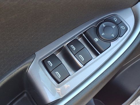 Used 2024 Chevrolet Malibu LT image 4