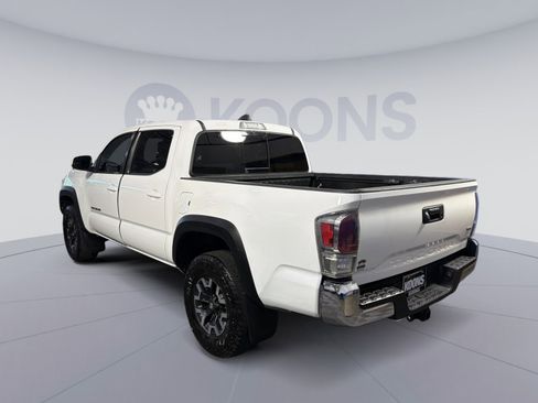 Used 2022 Toyota Tacoma TRD Off-Road image 14