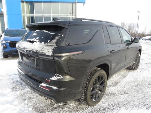 New 2026 Chevrolet Traverse RS w/ LPO, Floor Liner Package image 5