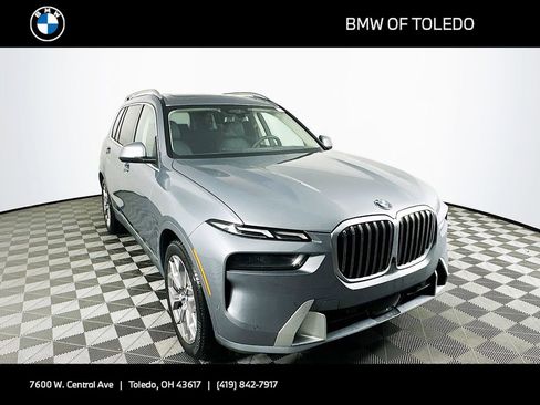 New 2026 BMW X7 xDrive40i image 1