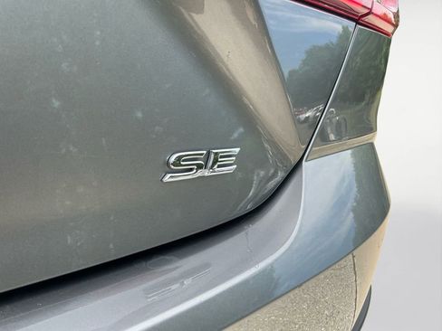 Used 2025 Toyota Camry SE FWD image 23
