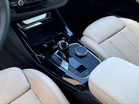 Used 2023 BMW X3 sDrive30i w/ Premium Package w/ZPA image 15