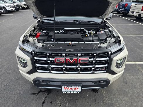 New 2026 GMC Canyon AT4 w/ AT4 Premium Package AWD/4WD image 23