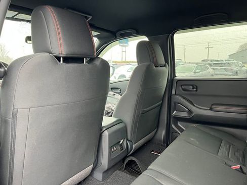 Used 2026 Nissan Frontier PRO-4X w/ Pro-4x Convenience Package image 38