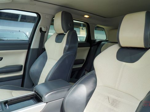 Used 2016 Land Rover Range Rover Evoque HSE Dynamic image 14