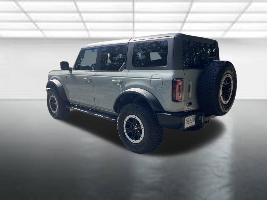 Used 2022 Ford Bronco Outer Banks w/ Sasquatch Package AWD/4WD image 3
