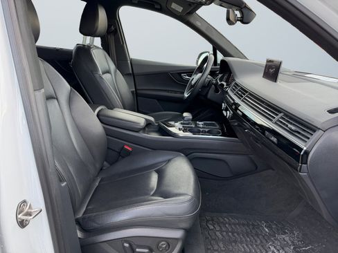 Used 2019 Audi Q7 3.0T Prestige image 17