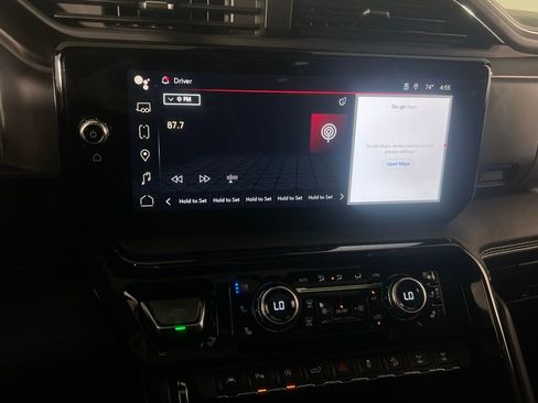 Used 2024 GMC Sierra 1500 AT4X image 20