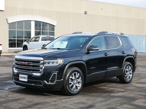 Used 2023 GMC Acadia SLT image 3