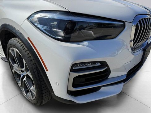 Used 2020 BMW X5 xDrive50i w/ Premium Package image 11