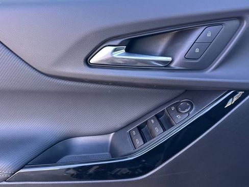 New 2026 Chevrolet Equinox LT image 14